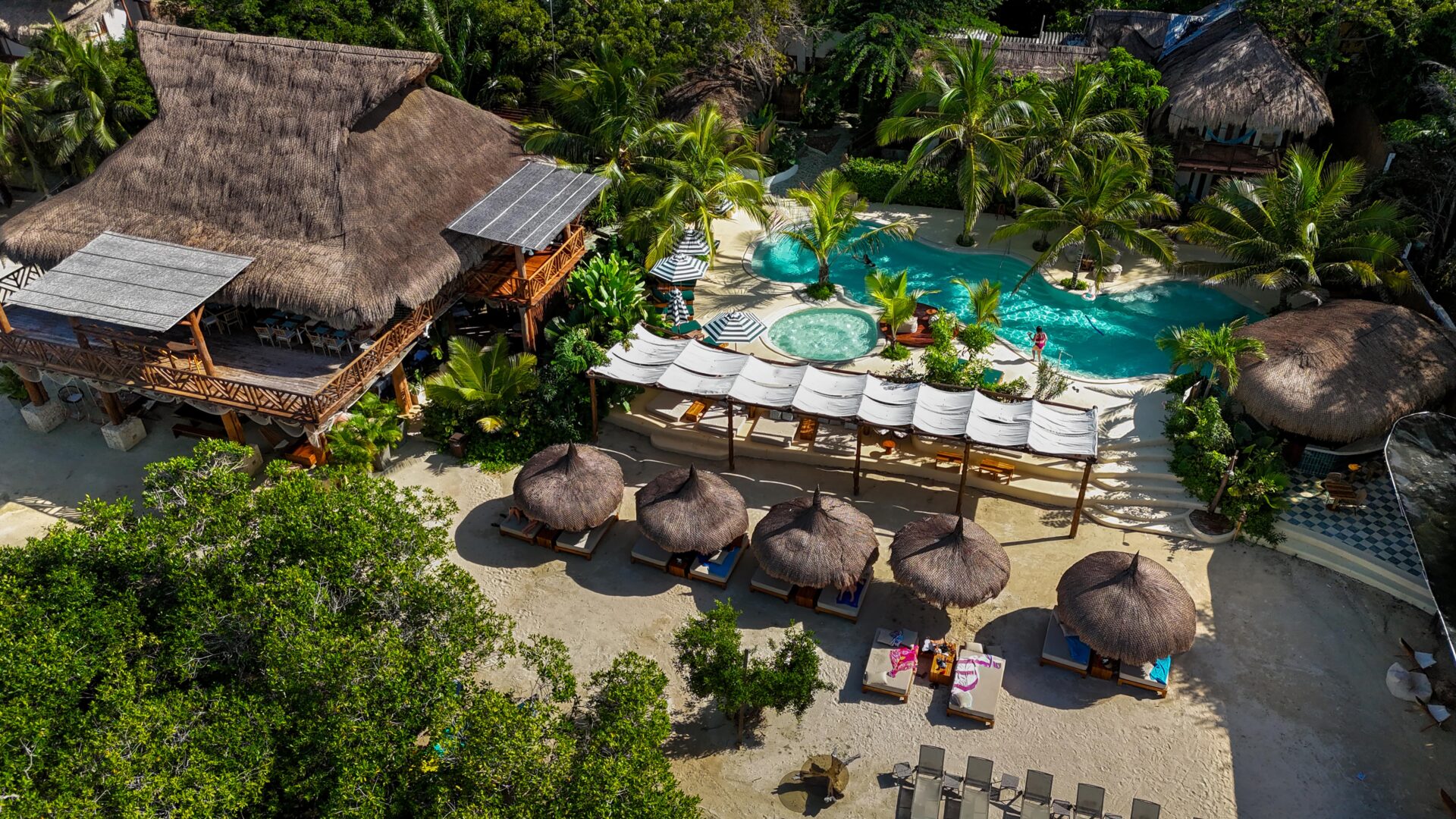 Aura baru, hotel aura, islas del rosario, baru, isla grande, sport baru tico angulo, fotografia aerea, fotografia aerea de cartagena, cartagena aerea, islas paradisiacas, paraíso, playa, sol, verano, Vacaciones, hotel en cartagena, hotel en las islas, playa, mar azul